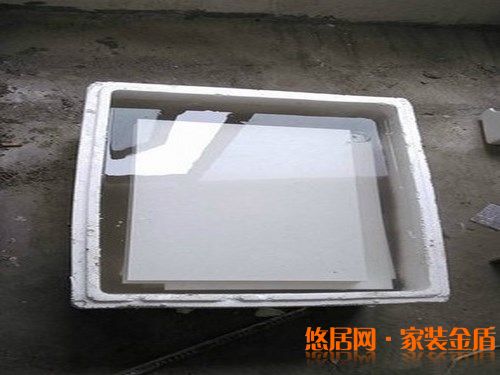 瓷磚為什么需要泡水？